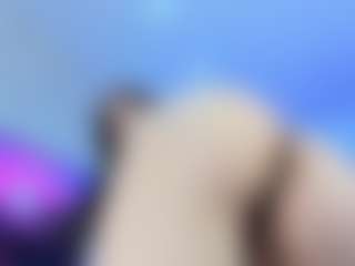 YanaMiana's Live Sex Cam Show