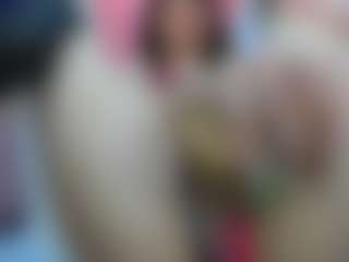 YanaMiana's Live Sex Cam Show