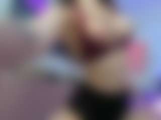 YanaMiana's Live Sex Cam Show