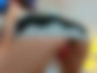 YanaMiana's Live Sex Cam Show