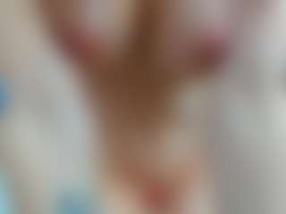 YanaMiana's Live Sex Cam Show