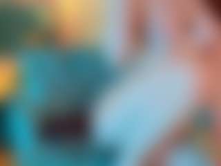YanaMiana's Live Sex Cam Show