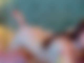 YanaMiana's Live Sex Cam Show
