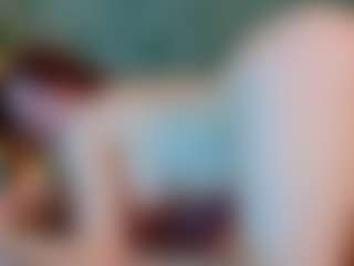 YanaMiana's Live Sex Cam Show