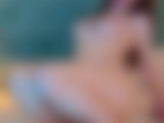 YanaMiana's Live Sex Cam Show