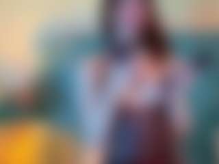 YanaMiana's Live Sex Cam Show