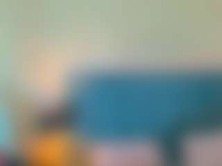 YanaMiana's Live Sex Cam Show