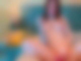YanaMiana's Live Sex Cam Show