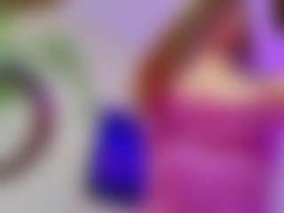 YanaMiana's Live Sex Cam Show