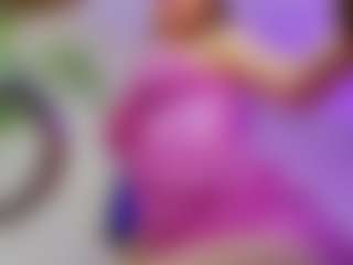 YanaMiana's Live Sex Cam Show