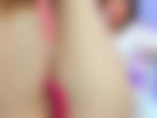 YanaMiana's Live Sex Cam Show