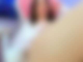 Live cam show with YanaMiana - Spank Big Tits on Lustler
