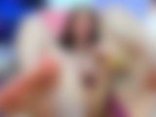 YanaMiana's Live Sex Cam Show