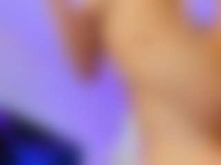 YanaMiana's Live Sex Cam Show