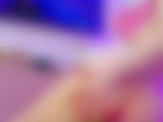 YanaMiana's Live Sex Cam Show