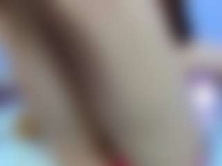 YanaMiana's Live Sex Cam Show