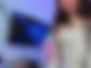 Live cam show with YanaMiana - Wet on Camsoda