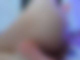 YanaMiana's Live Sex Cam Show