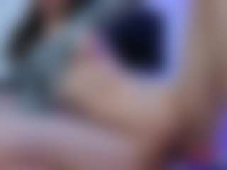 YanaMiana's Live Sex Cam Show