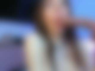 YanaMiana's Live Sex Cam Show