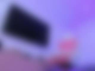 Live cam show with YanaMiana - White Blonde Hair on Milfs Live | romania