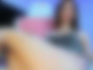 YanaMiana's Live Sex Cam Show