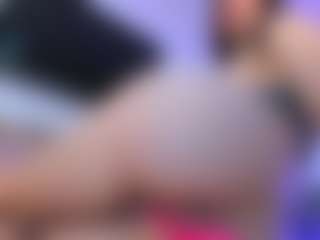 YanaMiana's Live Sex Cam Show