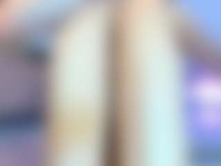 YanaMiana's Live Sex Cam Show