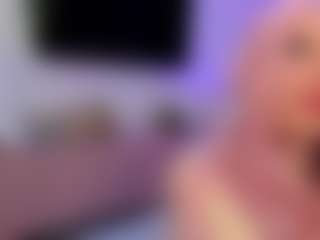 YanaMiana's Live Sex Cam Show