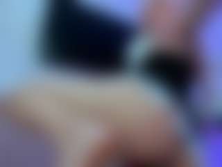 YanaMiana's Live Sex Cam Show