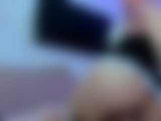 Live cam show with YanaMiana - Blonde Hair Blowjob on Uber Horny