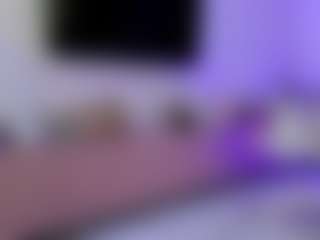 YanaMiana's Live Sex Cam Show
