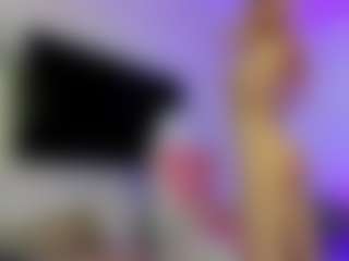 YanaMiana's Live Sex Cam Show
