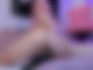 YanaMiana's Live Sex Cam Show