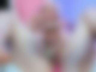YanaMiana's Live Sex Cam Show