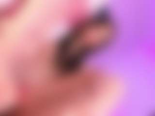 YanaMiana's Live Sex Cam Show