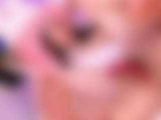 YanaMiana's Live Sex Cam Show