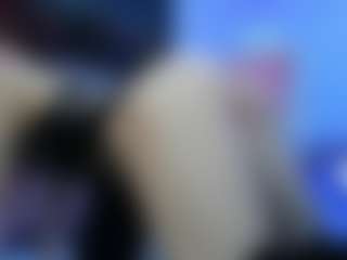 YanaMiana's Live Sex Cam Show