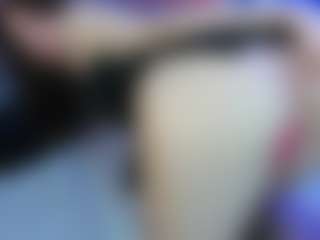 YanaMiana's Live Sex Cam Show