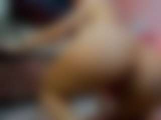 YanaMiana's Live Sex Cam Show