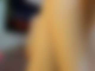 YanaMiana's Live Sex Cam Show