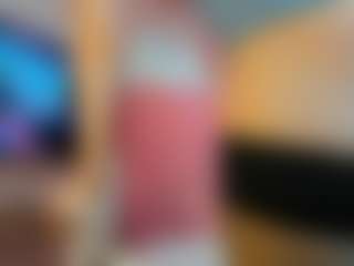 Live-Cam-Show mit YanaMiana - Fingers auf Camsoda