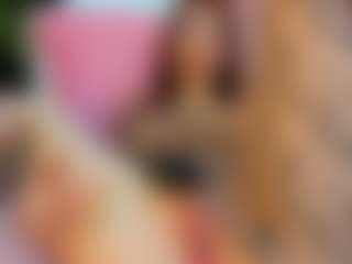 YanaMiana's Live Sex Cam Show