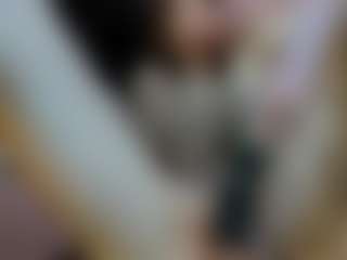 YanaMiana's Live Sex Cam Show
