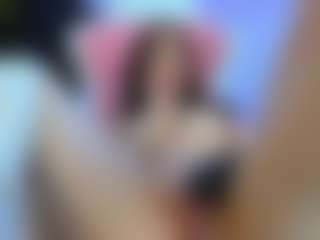 YanaMiana's Live Sex Cam Show