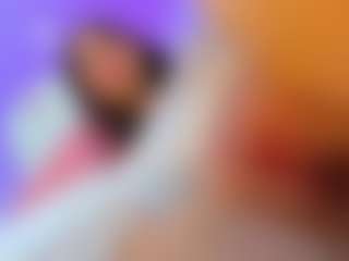 YanaMiana's Live Sex Cam Show