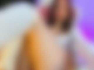 YanaMiana's Live Sex Cam Show