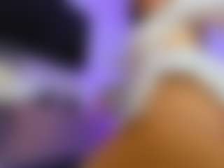 YanaMiana's Live Sex Cam Show