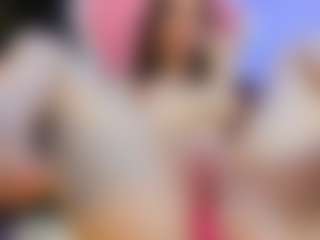 YanaMiana's Live Sex Cam Show