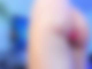 Live cam show with YanaMiana - Strip Lovense on Camsoda